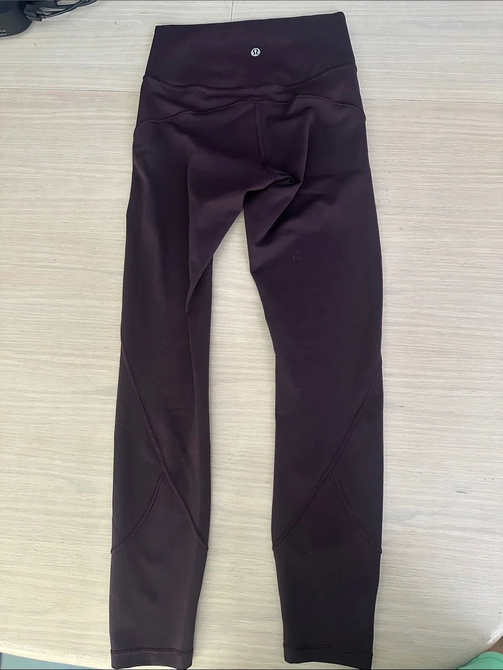lululemon In Movement 7/8 Tight Leggings in Deep Plum sz 4